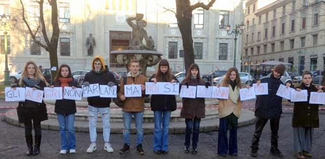(29.01.20) “Bergamo in comune” sul taglio degli alberi in Piazza Dante